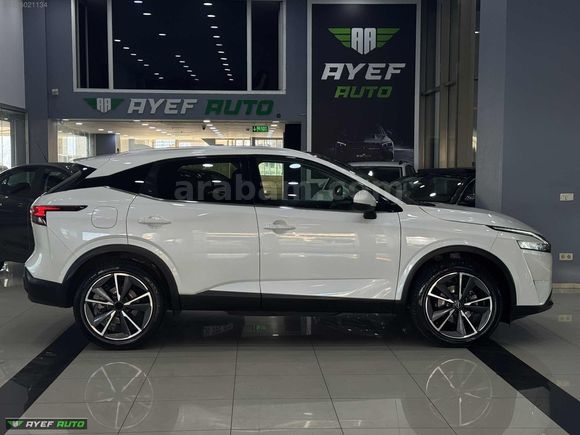 2024 84 BİN'DE QASHQAİ 1.3 DIG-T SKYPACK CAM TAVANLI SERVİS B.