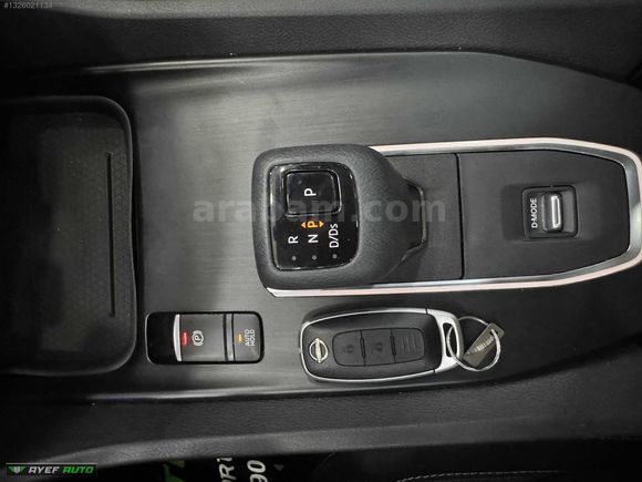 2024 84 BİN'DE QASHQAİ 1.3 DIG-T SKYPACK CAM TAVANLI SERVİS B.