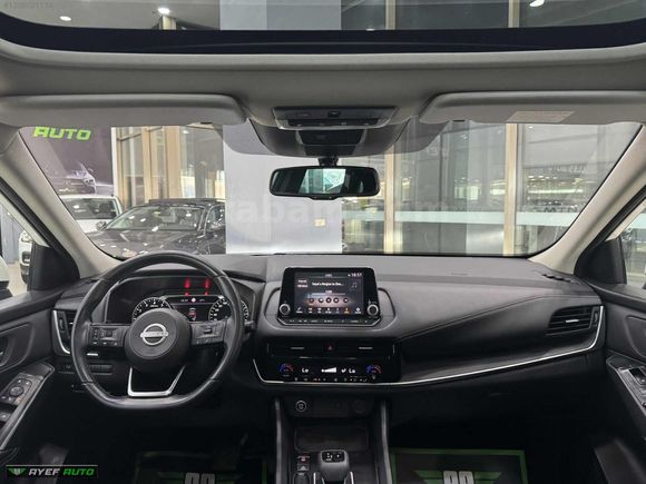 2024 84 BİN'DE QASHQAİ 1.3 DIG-T SKYPACK CAM TAVANLI SERVİS B.