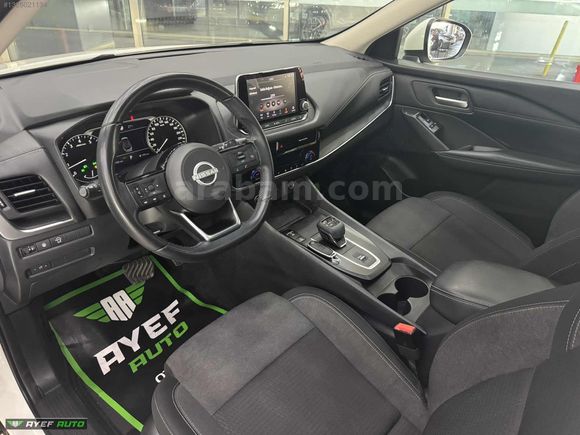 2024 84 BİN'DE QASHQAİ 1.3 DIG-T SKYPACK CAM TAVANLI SERVİS B.
