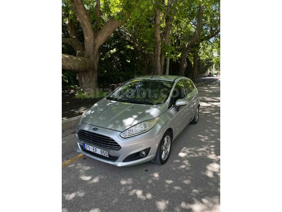 Sahibinden Ford Fiesta 1.6 Titanium 2013 Model 