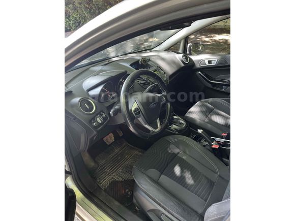 Sahibinden Ford Fiesta 1.6 Titanium 2013 Model 