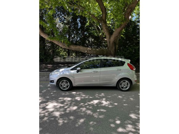 Sahibinden Ford Fiesta 1.6 Titanium 2013 Model 