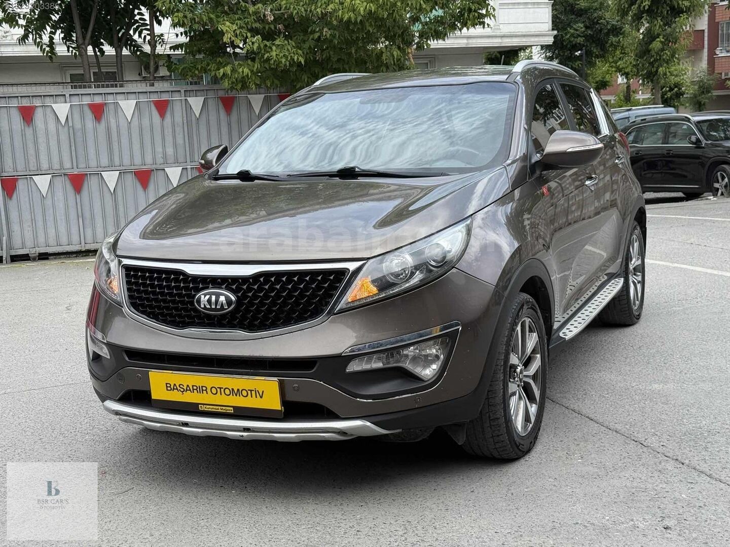 BŞR CAR'S//KIA//OTOMATİK//LANSMAN RENK//1.6 //İLK SAHİBİNDEN 6