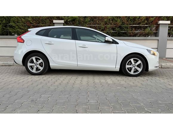 Sahibinden Volvo V40 1.6 D 2015 Model 