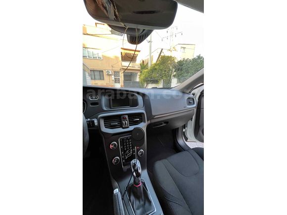 Sahibinden Volvo V40 1.6 D 2015 Model 