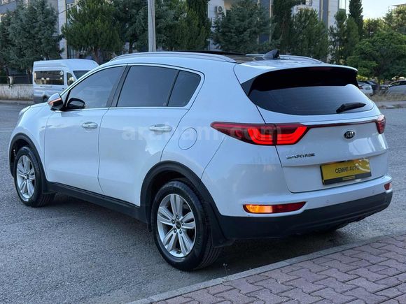 2017 model Otomotik vites (Araç Antalya'da )