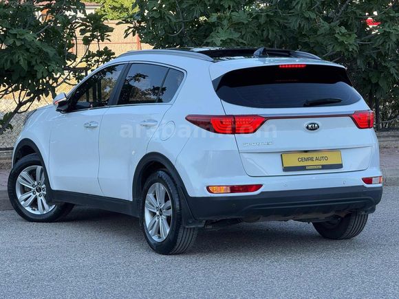 2017 model Otomotik vites (Araç Antalya'da )