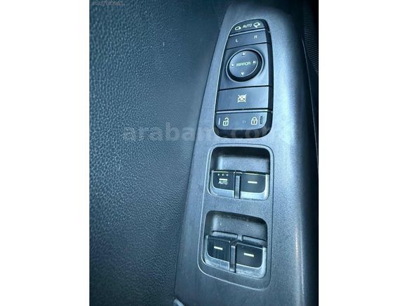 2017 model Otomotik vites (Araç Antalya'da )