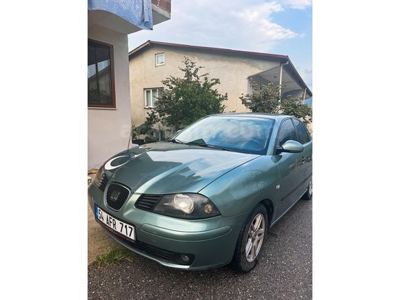 Sahibinden Seat Cordoba 1.4 Basic 2004 Model  280.000 km Yeşil (metalik)