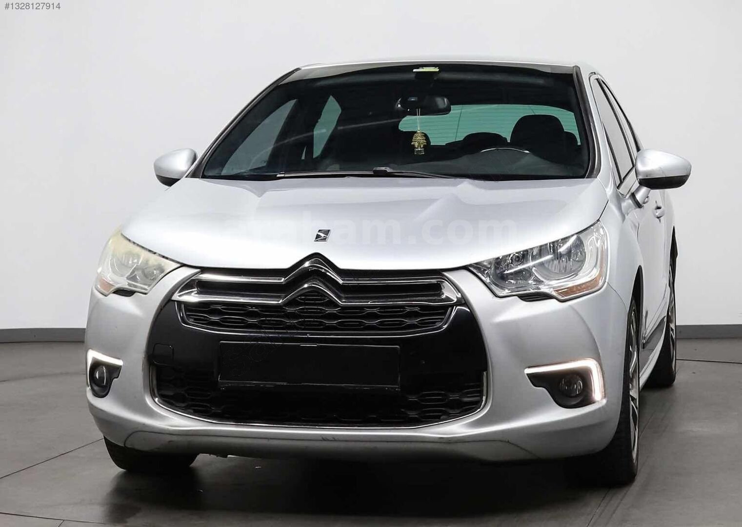 Galeriden DS Automobiles DS4 1.6 e-HDi D-Sport 2013 Model İstanbul 173.000 km Gri 5