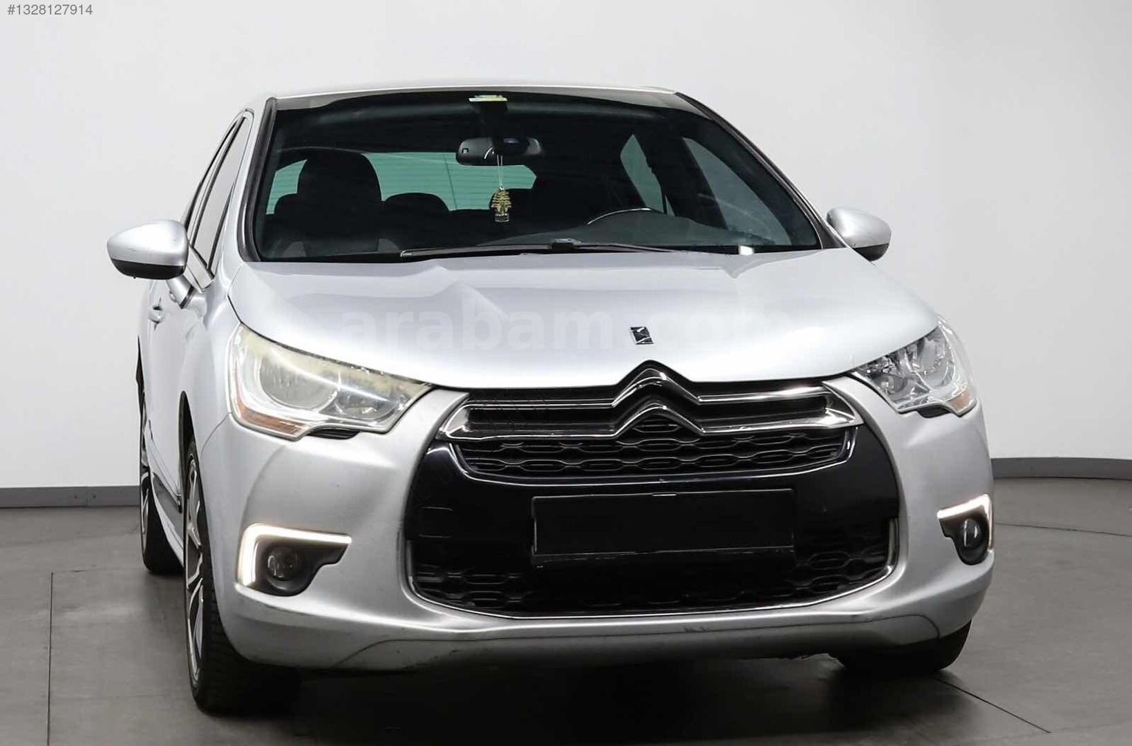 Galeriden DS Automobiles DS4 1.6 e-HDi D-Sport 2013 Model İstanbul 173.000 km Gri 3