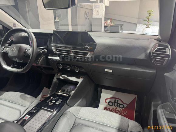 OTTOMOBİLE 2024 CITROEN C4 SHINE 1.2 130 HP 8 İLERİ HATASIZ