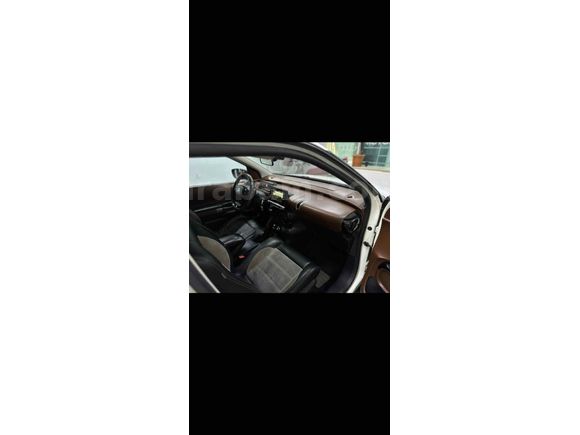 Sahibinden Citroen C4 Cactus 1.6 e-HDi Shine 2015 Model 