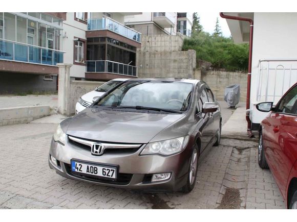 Sahibinden Honda Civic 1.6i VTEC Elegance 2009 Model 