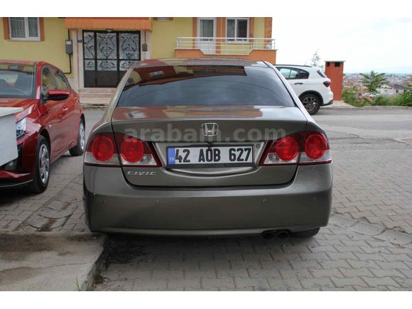 Sahibinden Honda Civic 1.6i VTEC Elegance 2009 Model 