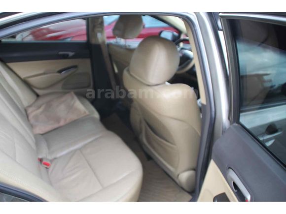 Sahibinden Honda Civic 1.6i VTEC Elegance 2009 Model 