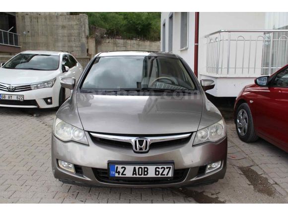 Sahibinden Honda Civic 1.6i VTEC Elegance 2009 Model 