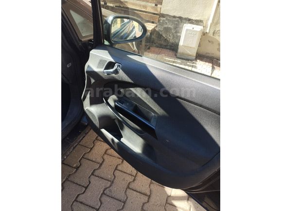 Sahibinden Opel Corsa 1.3 CDTI Essentia 2009 Model