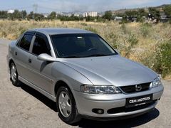 CEM MOTORS// 2000 MODEL TEMİZ BAKIMLI/KLİMALI/OPEL VECTRA