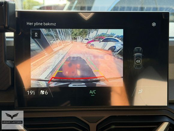 -VEGAS MOTORS- 2025 RENAULT DUSTER 1.6 E-TECH TECHNO G.GORUS