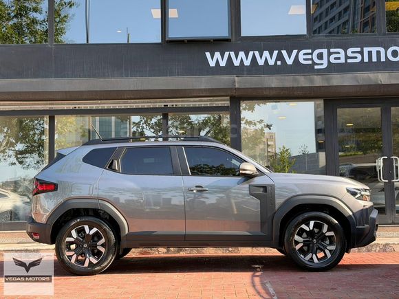 -VEGAS MOTORS- 2025 RENAULT DUSTER 1.6 E-TECH TECHNO G.GORUS