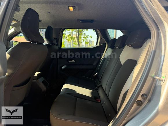 -VEGAS MOTORS- 2025 RENAULT DUSTER 1.6 E-TECH TECHNO G.GORUS