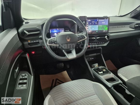 SADIK2'DEN 2025 RENAULT DUSTER TECHNO 1.3 TCE EDC 145 BG %20 KDV