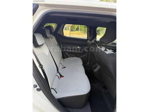 2026 ÇIKIŞLI RENAULT DUSTER 6.001 km TECNO OTOMATİK