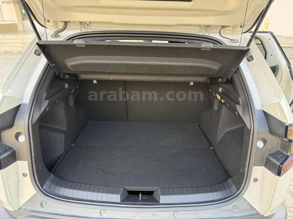 2026 ÇIKIŞLI RENAULT DUSTER 6.001 km TECNO OTOMATİK