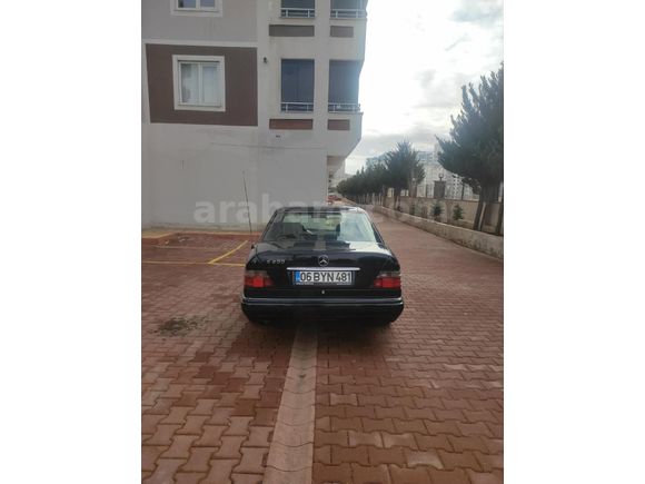 Sahibinden Mercedes - Benz E 200 1995 Model