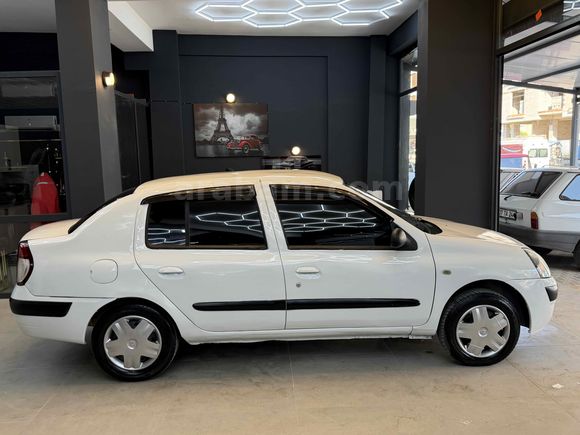 Galeriden Renault Clio 1.5 dCi Authentique 2004 Model Antalya