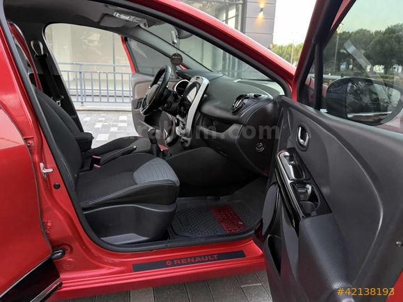2013 Clio 1.5 DCI Start&Stop Icon 215BİNDE TEK DEĞİŞEN ATEŞ GİBİ