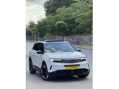 YILDIZ MOTORS | 2025 OPEL GRANDLAND E CAM TAVAN+ELEKTRK BAGAJ