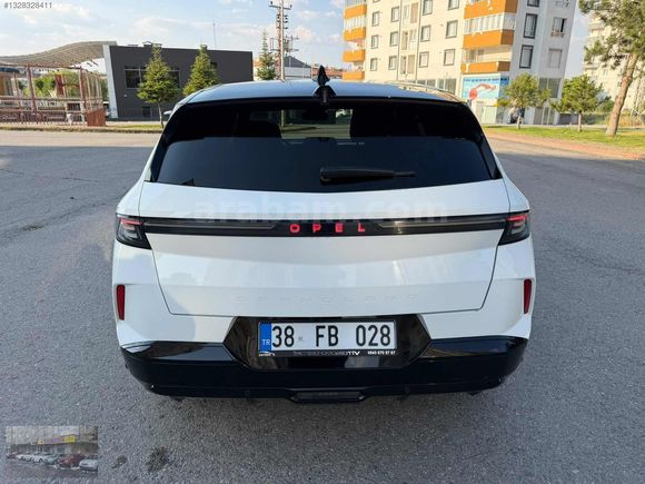 2025 MDL 25 BİNDE HATASIZ BOYASIZ HASAR KAYITSIZ