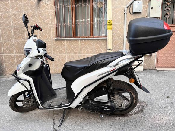 B ehliyetiyle kullanilabilir ruhsat50 fabrika cikisli 125 