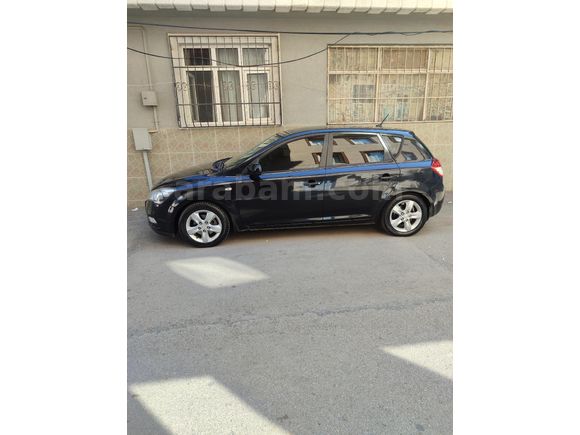 Sahibinden Kia Ceed 1.6 CRDi Motion 2012 Model  246.000 km Siyah
