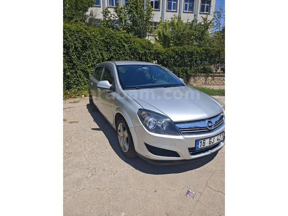 Sahibinden Opel Astra 1.6 Essentia 2012 Model