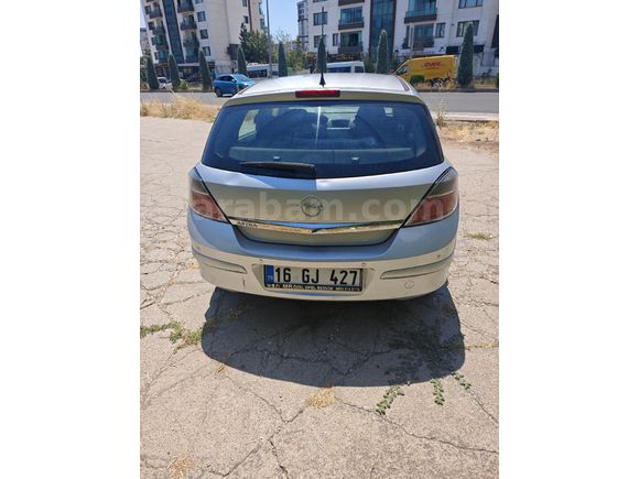 Sahibinden Opel Astra 1.6 Essentia 2012 Model