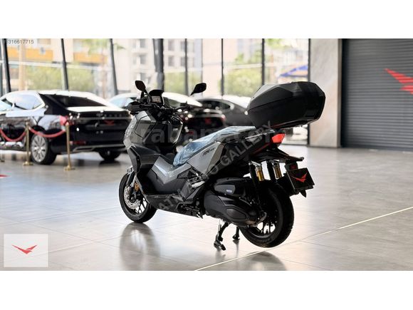 ATM Auto Gallery'den HONDA ADV350 SIFIR/TFT EKRAN/AKILLI ÇANTA