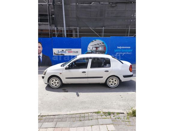 Sahibinden Renault Clio 1.4 Authentique 2002 Model  255.000 km Beyaz