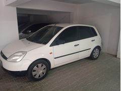 Sahibinden Ford Fiesta 1.4 TDCi Comfort 2005 Model  340.000 km Beyaz