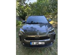 7500 KM DE TOYOTA YARİS CROSS
