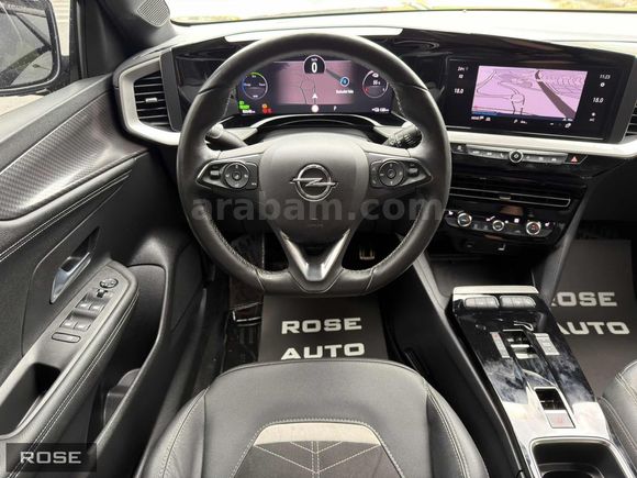 BOYASIZ 2023 OPEL MOKKA-E ULTIMATE 136HP MATRIX MASAJ K.ŞARJ
