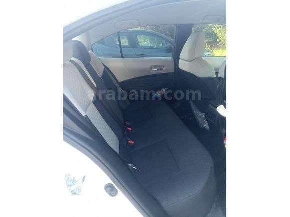 Sahibinden Toyota Corolla 1.5 Vision Plus 2026 Model  Beyaz