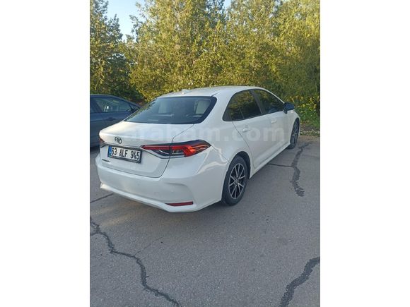Sahibinden Toyota Corolla 1.5 Vision Plus 2026 Model  Beyaz