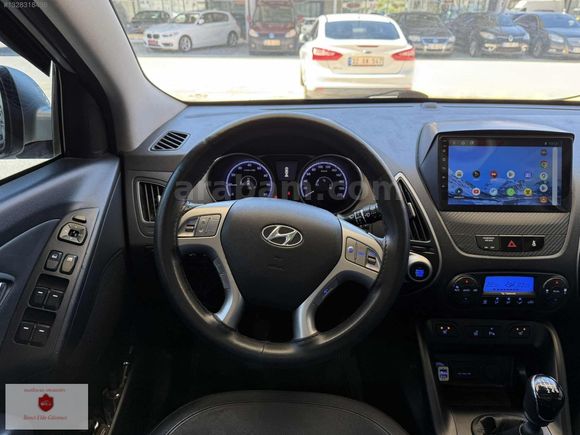 İX35 (127 BİN KM) DÖRT KOLTUK ISITMA AÇILIR ÇİFT SANRUFLU