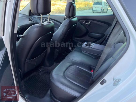 ÖZDEMİR OTOMOTİVDEN 155 BİN KM CAM TAVANLI