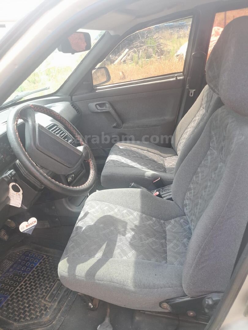 Sahibinden Lada Vega 1.6 2005 Model Tekirdağ 148.000 km Gri 5