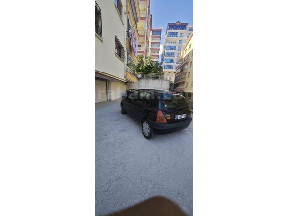 Sahibinden Renault Clio 1.4 RTA 2001 Model